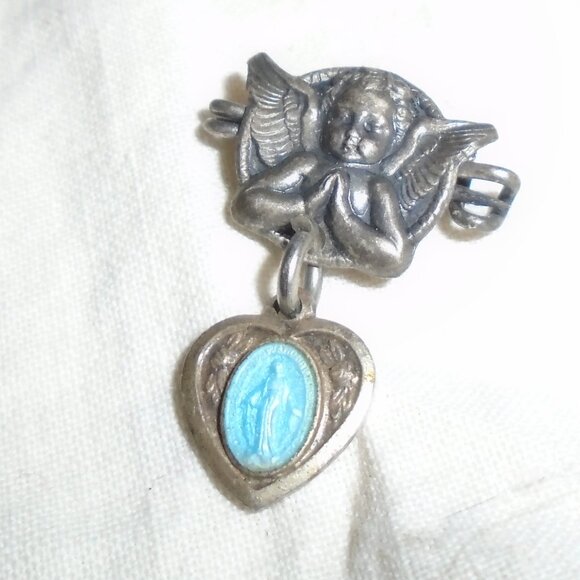 Little silver angel and a Mary pin - Picture 1 of 2